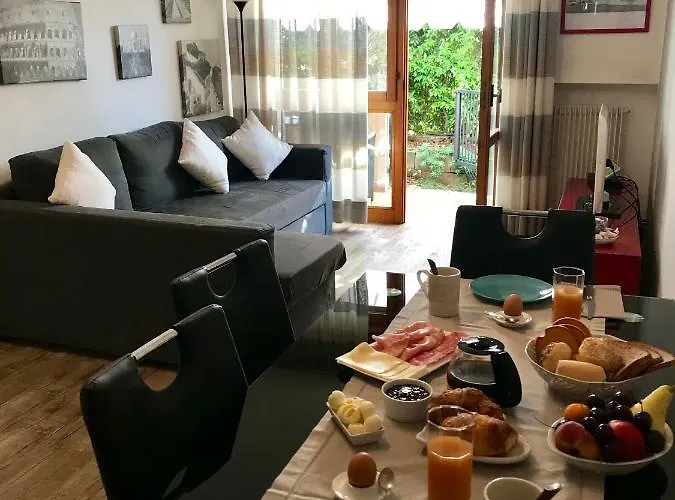 Riki\'S Home In Malcesine
